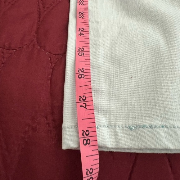 Croft& Barrow Skinny MID RISE SLIM THROUGH HIP & THIGH SKINNY LEG opening NWT - Picture 6 of 10